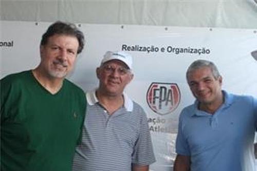 José Antônio Fernandes, presidente da CBAt, Mauro Chekin, presidente da FPA e Celso Jatene, secretário de Esportes, Lazer e Recreação / Foto: Divulgação